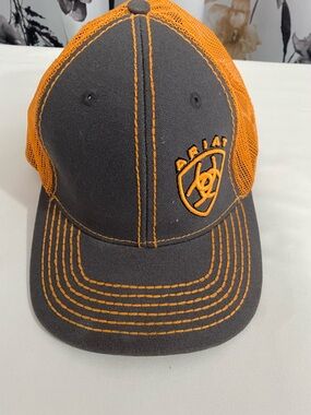 Ariat Snap Cap Gray and Orange OS
